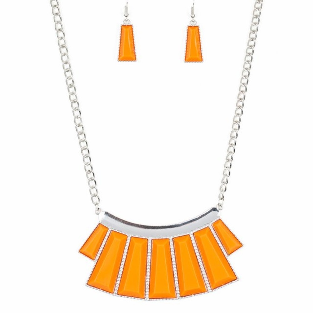 PAPARAZZI NECKLACE